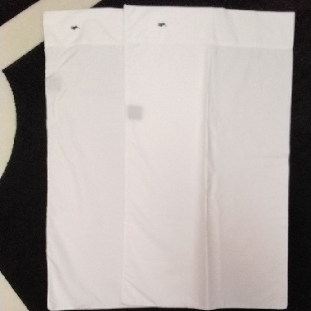 Ralph Lauren White Pillowcase Set with Navy Label